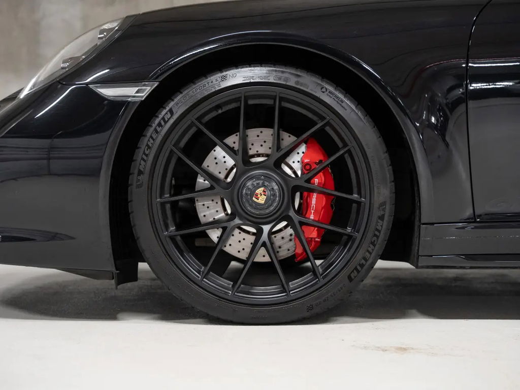 Porsche 991.2 Carrera 4 GTS