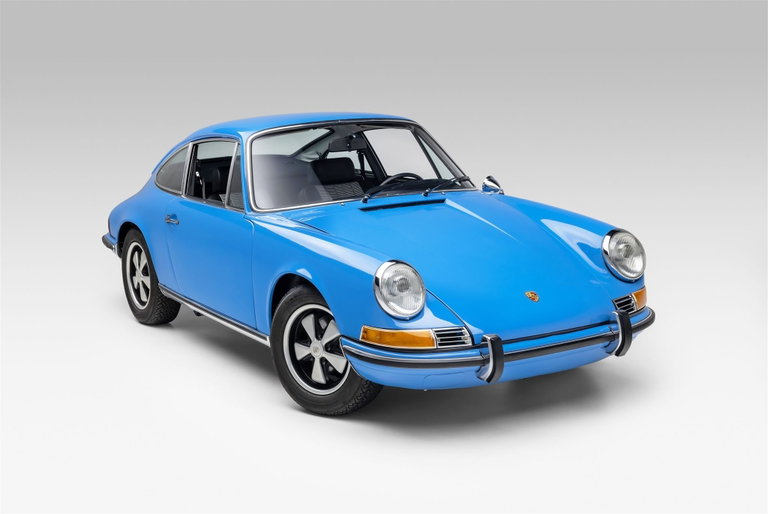 Porsche 911 E