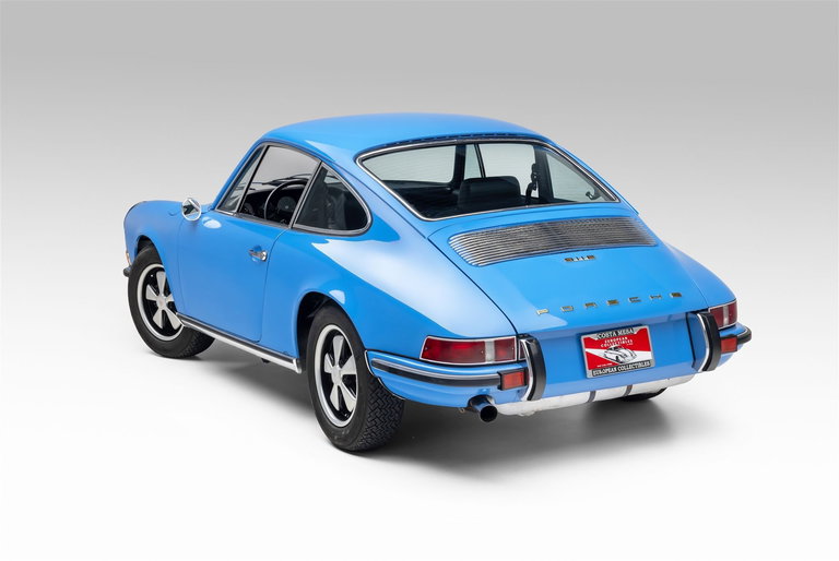 Porsche 911 E