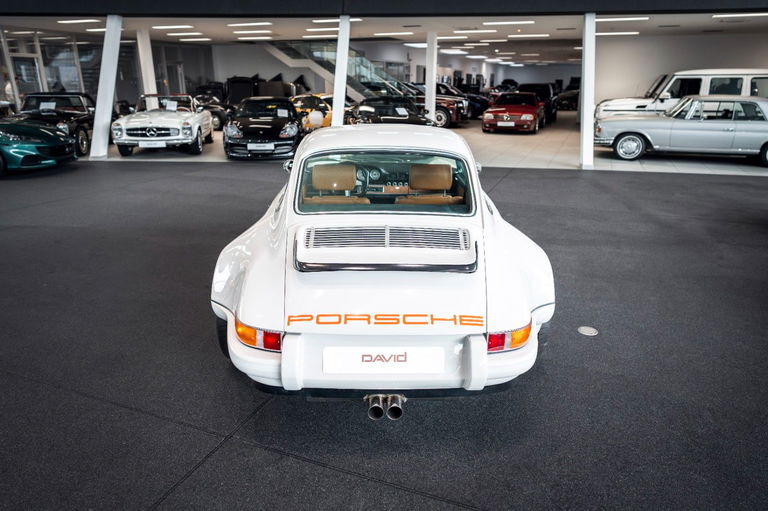 Porsche 911 Backdate