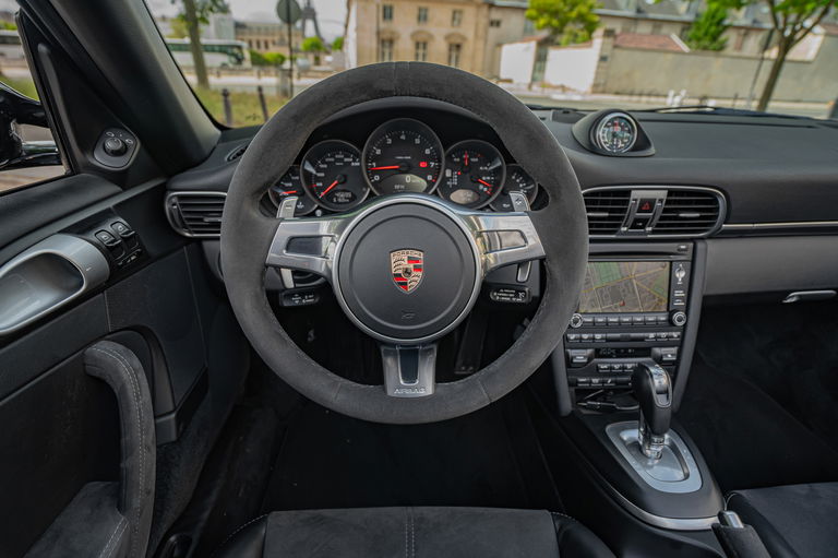 Porsche 997.2 Carrera GTS