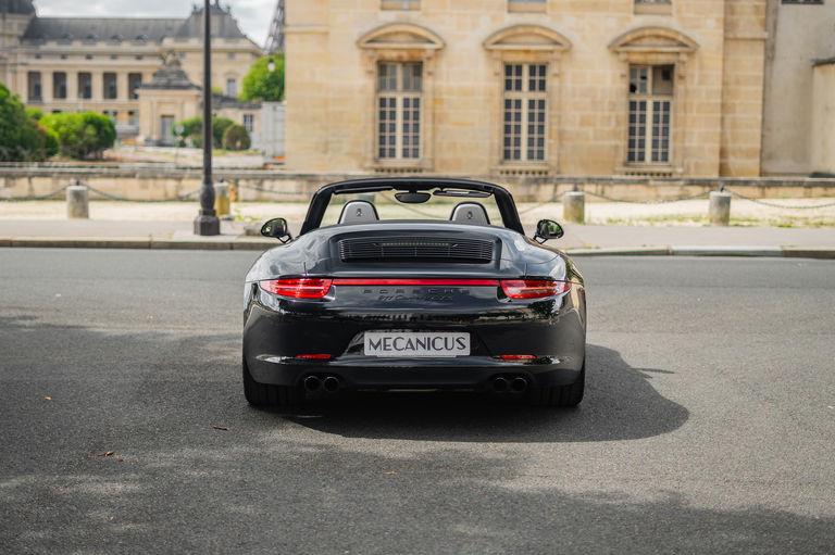 Porsche 991 Carrera GTS