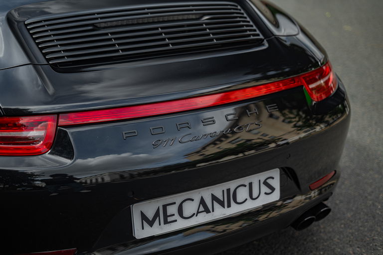 Porsche 991 Carrera GTS