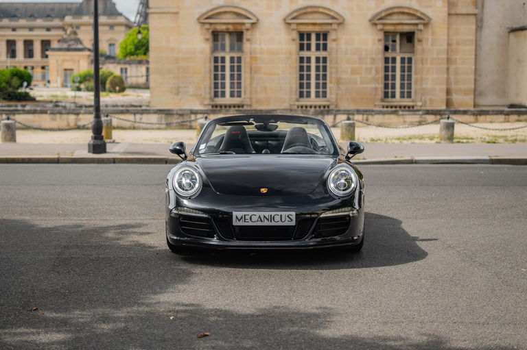 Porsche 991 Carrera GTS