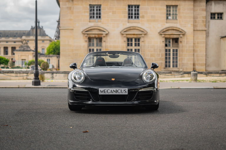 Porsche 991 Carrera GTS