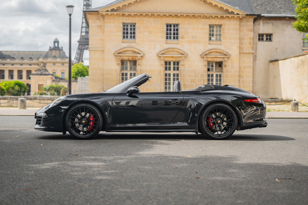 Porsche 991 Carrera GTS