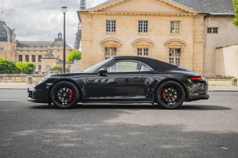 Porsche 991 Carrera GTS