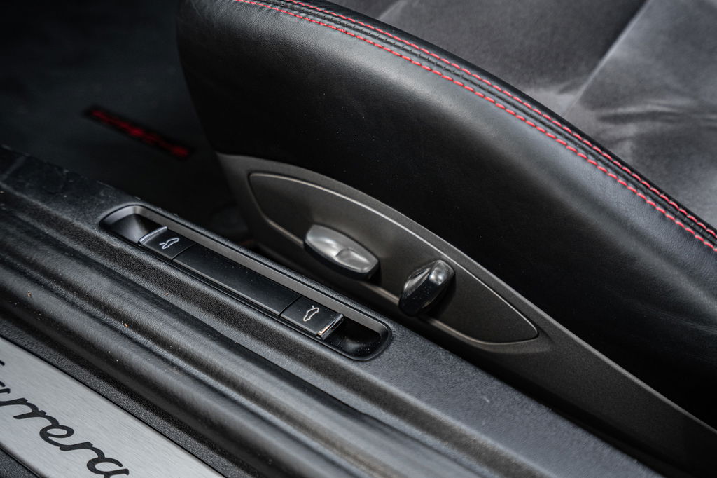 Porsche 991 Carrera GTS