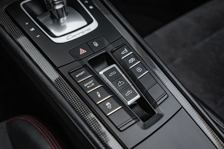 Porsche 991 Carrera GTS