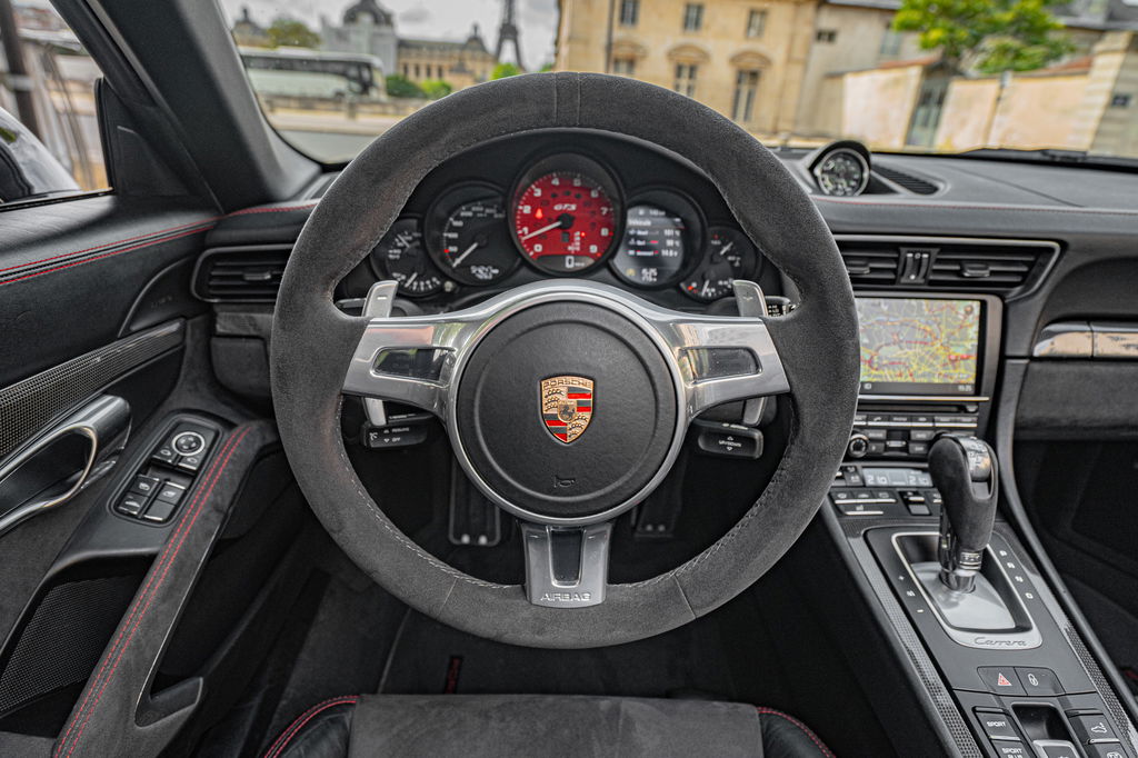 Porsche 991 Carrera GTS