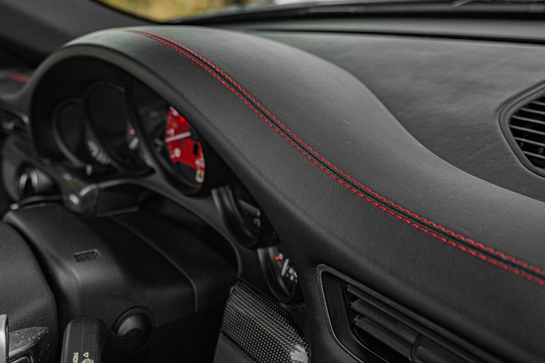 Porsche 991 Carrera GTS