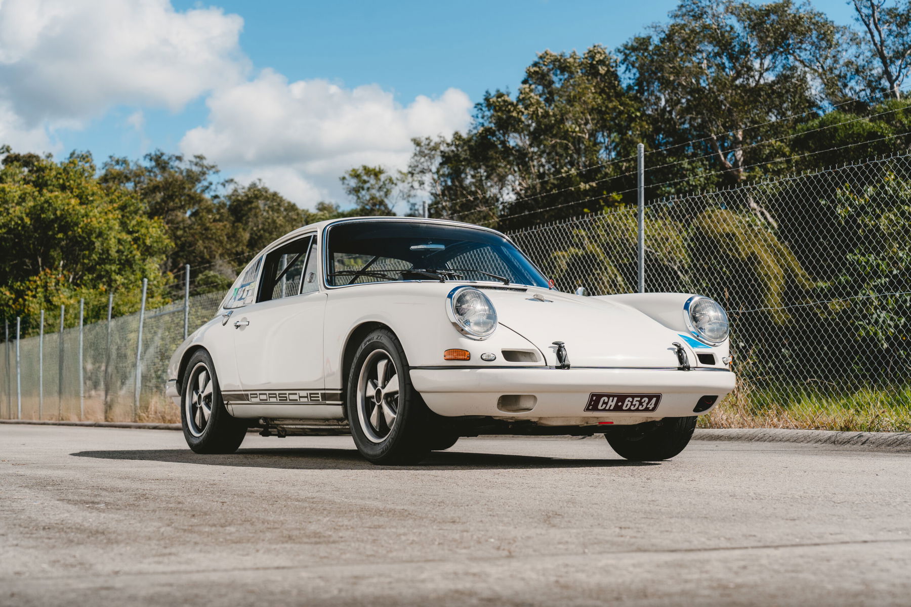 洋書 PORSCHE911 R-RS-RSR 洋書 PORSCHE911 R-RS-RSR Porsche 911 R-RS-RSR; Production