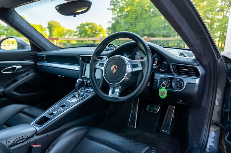 Porsche 991 Carrera 4S