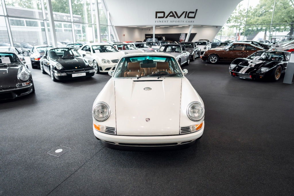 Porsche 911 Backdate