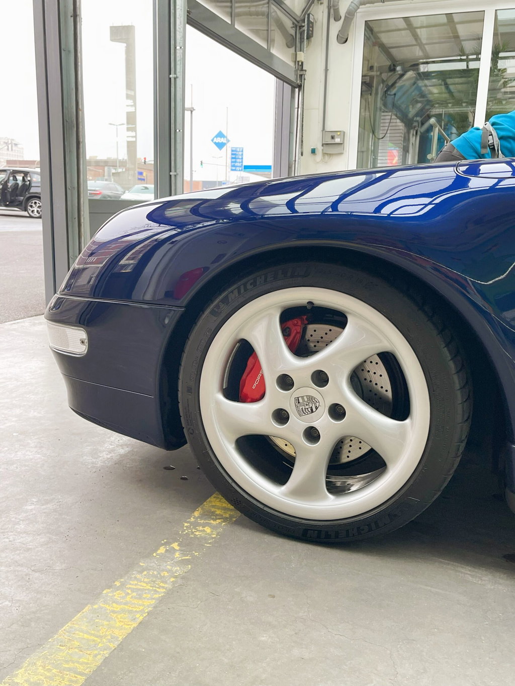 Porsche 993 Carrera 4S