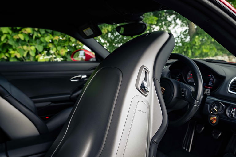 Porsche 981 Cayman S