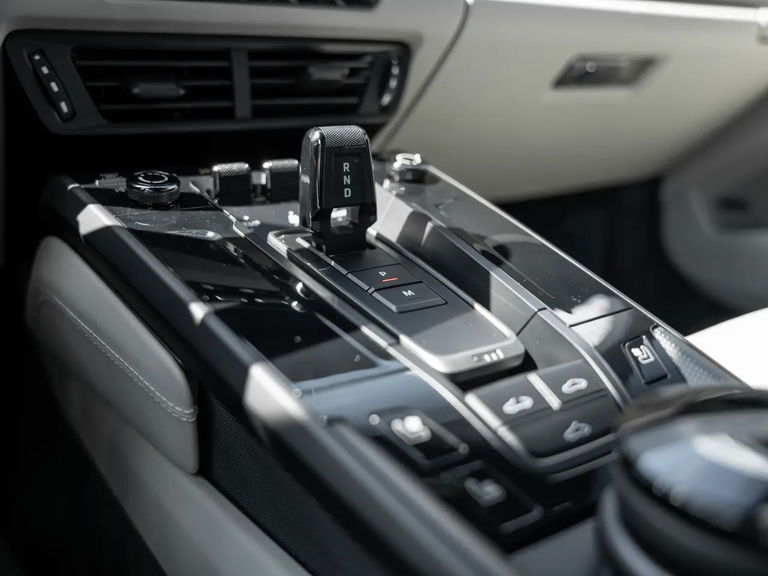 Porsche 992.2 Carrera