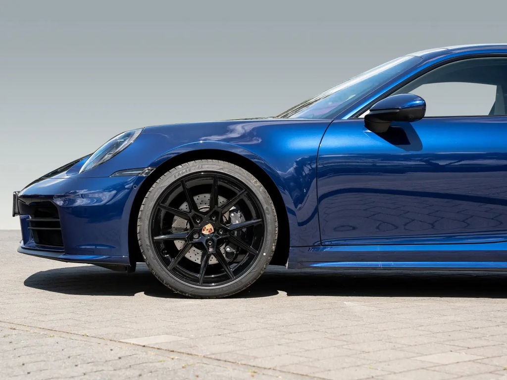 Porsche 992.2 Carrera