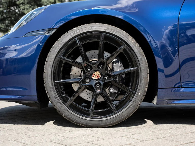 Porsche 992.2 Carrera