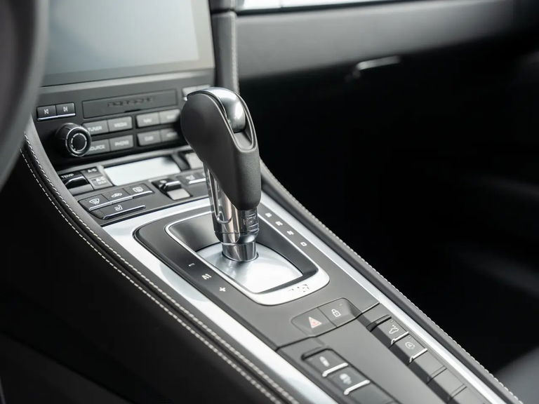 Porsche 718 Cayman Style Edition