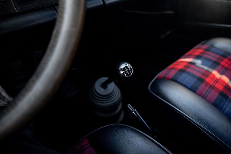 Porsche 911 Carrera 2.7