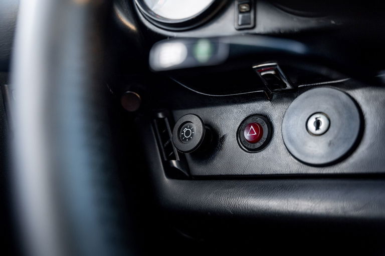 Porsche 911 Carrera 2.7