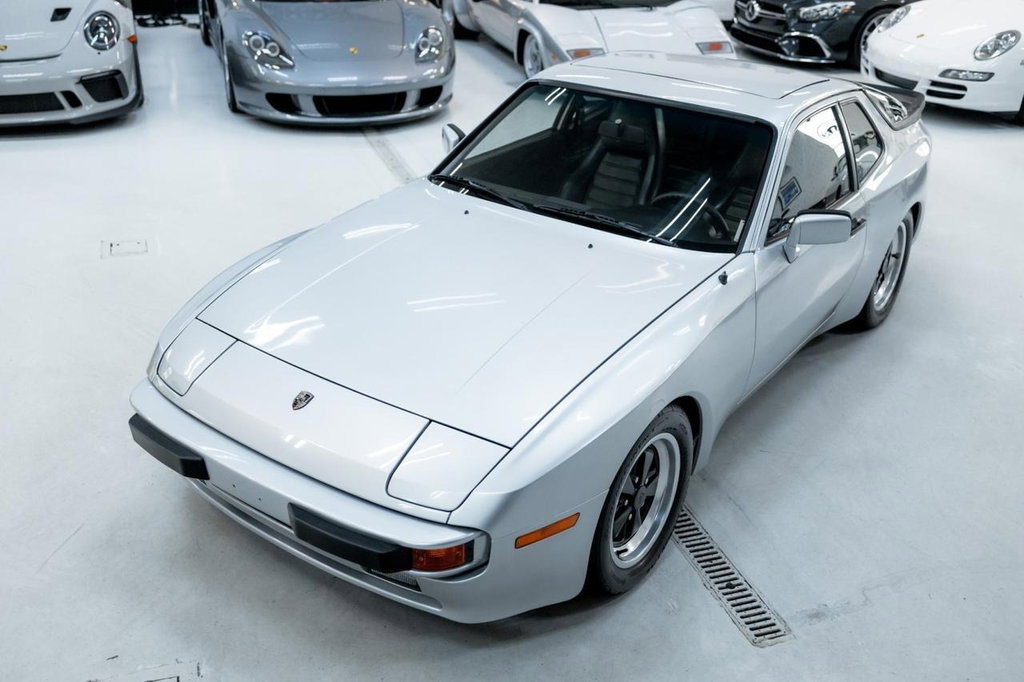 Porsche 944 Coupé