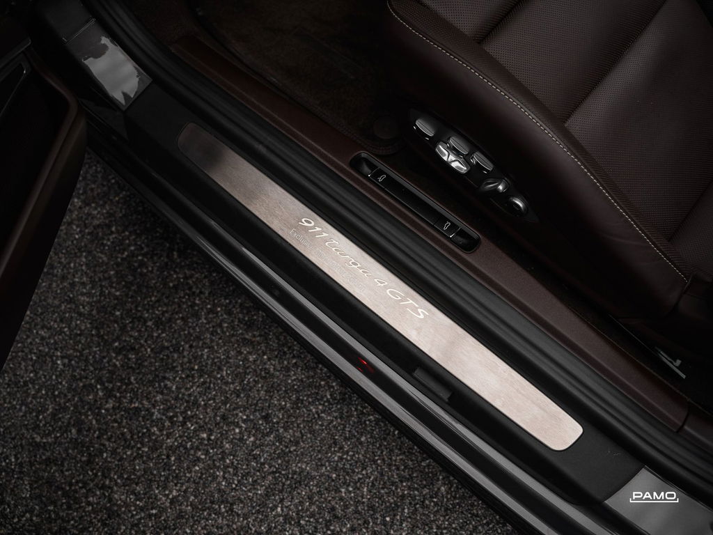 Porsche 991.2 Targa 4 GTS Exclusive Manufaktur Edition