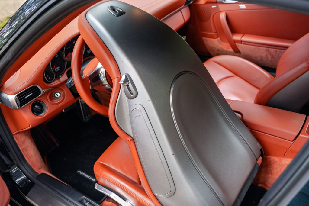 Porsche 997.2 Carrera GTS