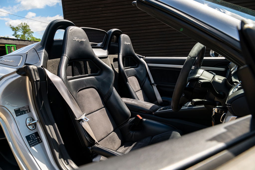 Porsche 718 Spyder
