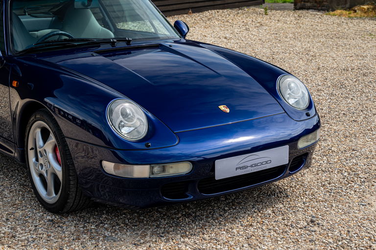Porsche 993 Carrera 4S