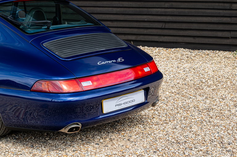 Porsche 993 Carrera 4S