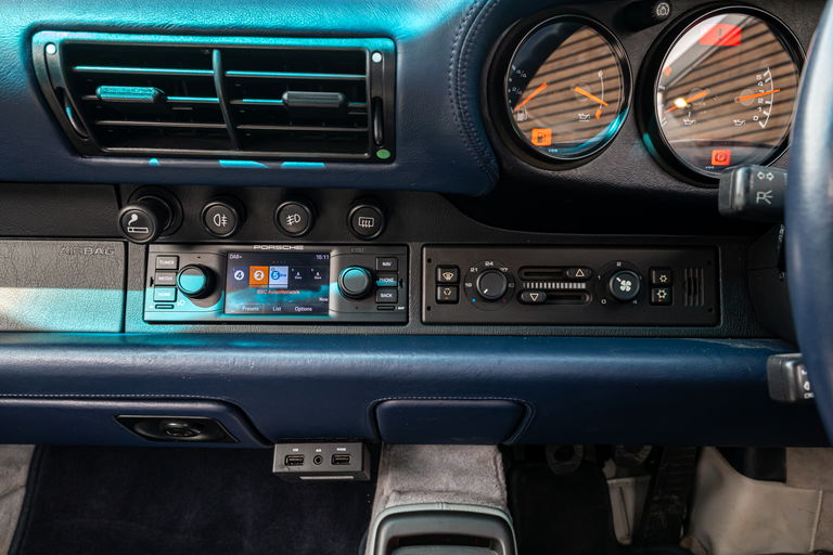 Porsche 993 Carrera 4S