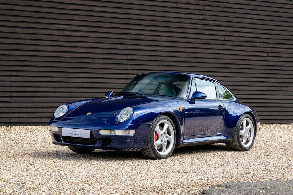 Porsche 993 Carrera 4S