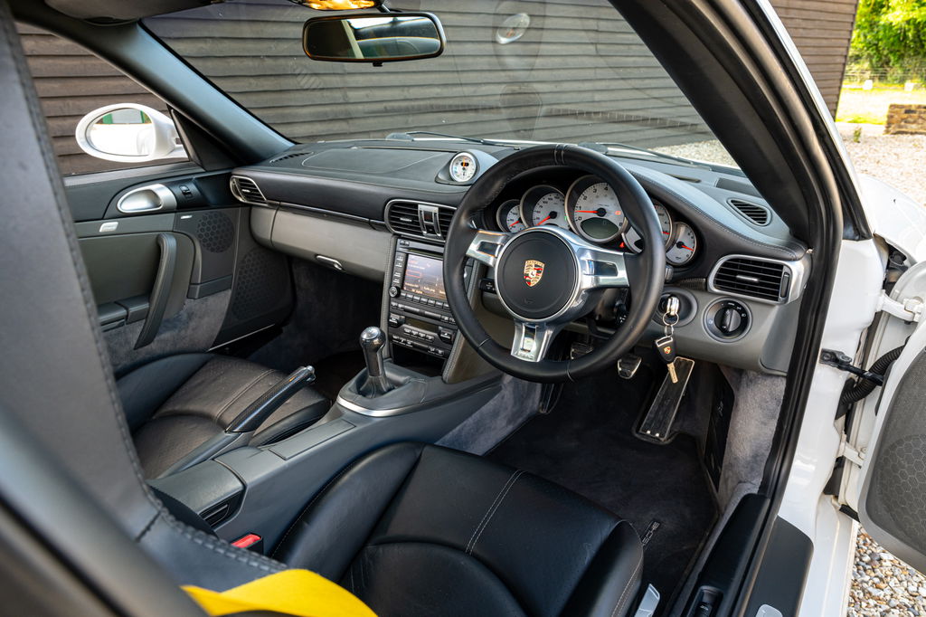 Porsche 997.2 Carrera 4S