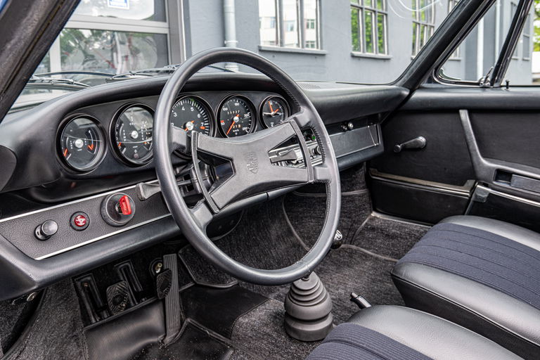 Porsche 911 S (F-Modell)