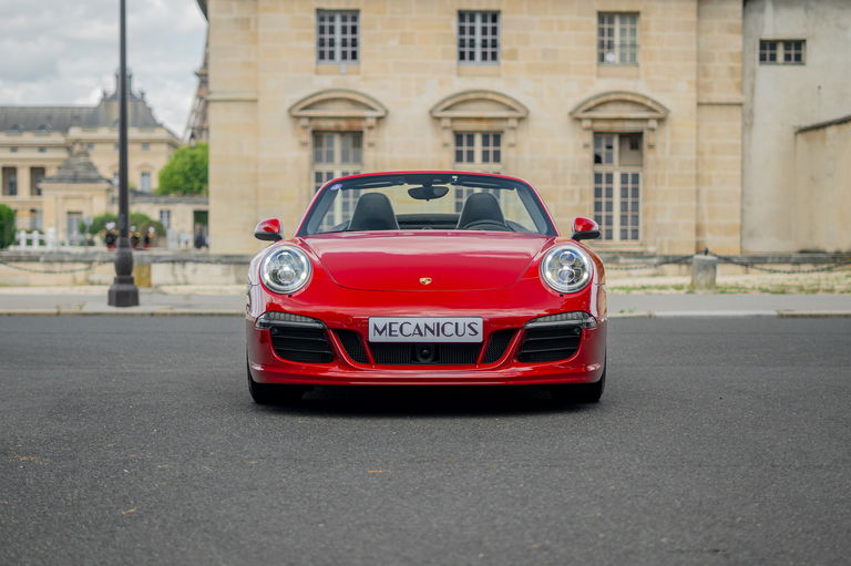 Porsche 991 Carrera 4 GTS