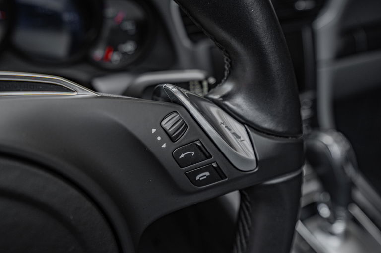 Porsche 991 Carrera 4 GTS