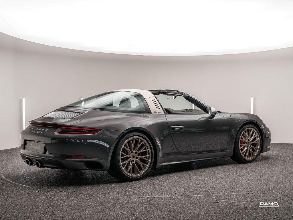 Porsche 991.2 Targa 4 GTS Exclusive Manufaktur Edition
