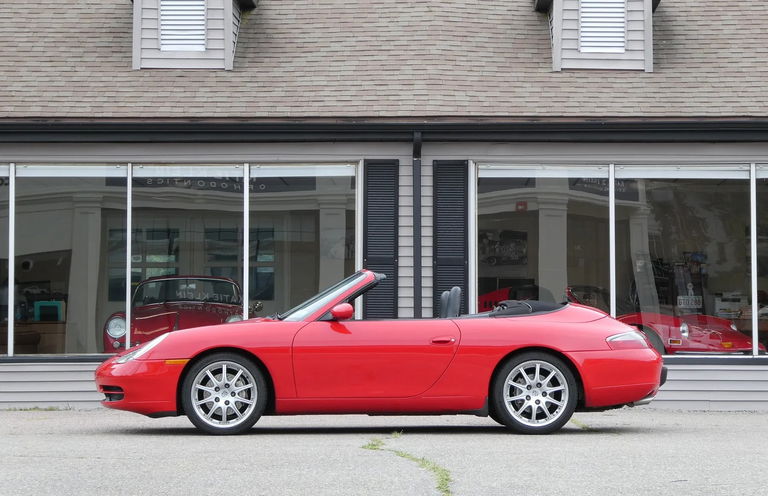 Porsche 996 Carrera 4