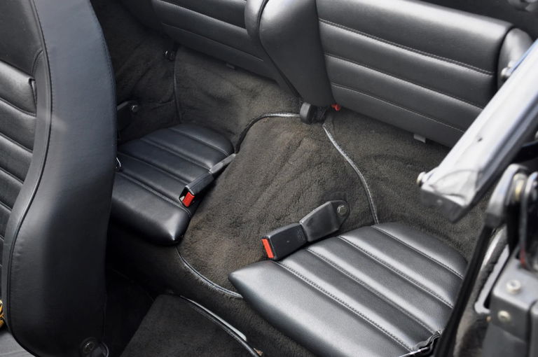 Porsche 911 Carrera 3.2 (US)