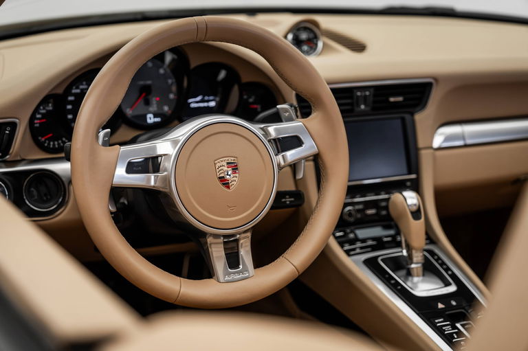 Porsche 991 Carrera 4S