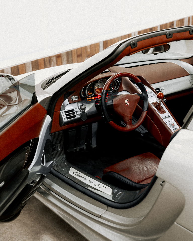 Porsche Carrera GT