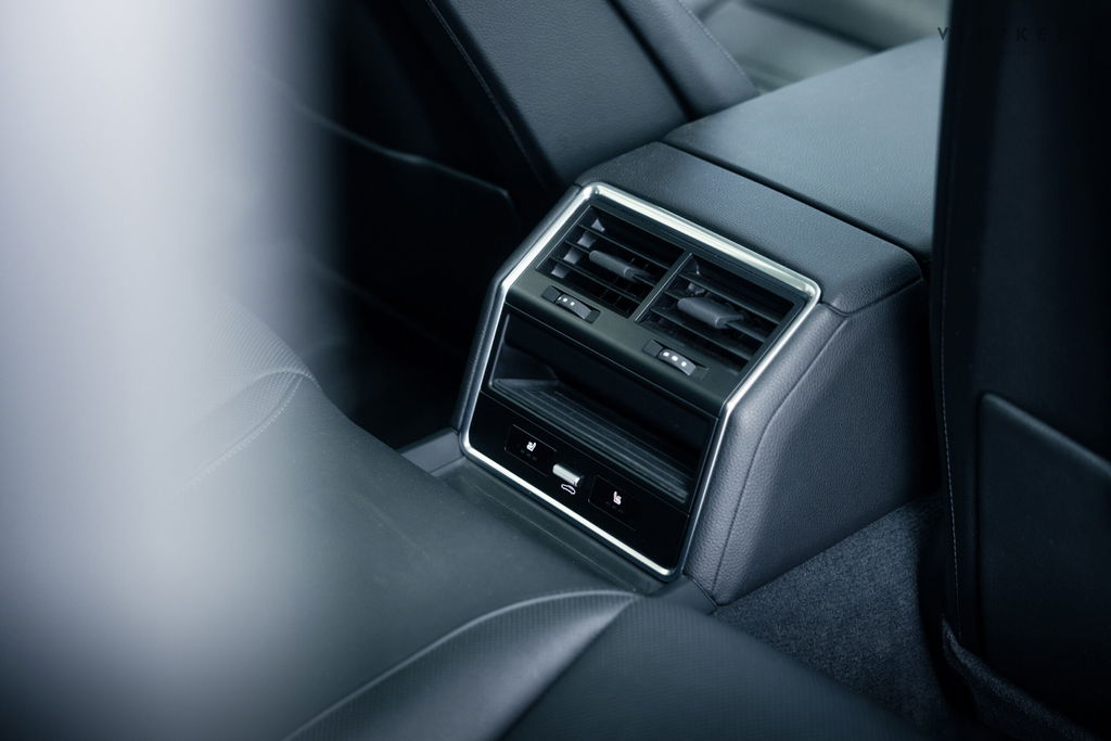 Porsche Panamera 4 E-Hybrid