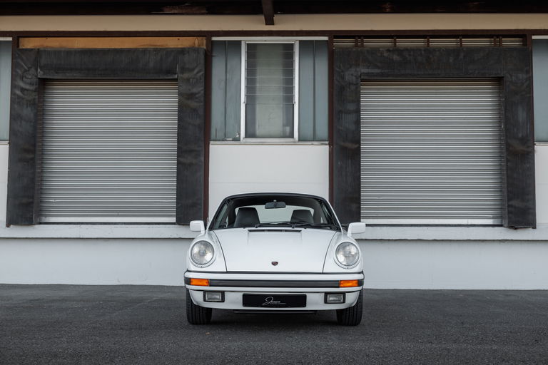 Porsche 911 Carrera 3.2