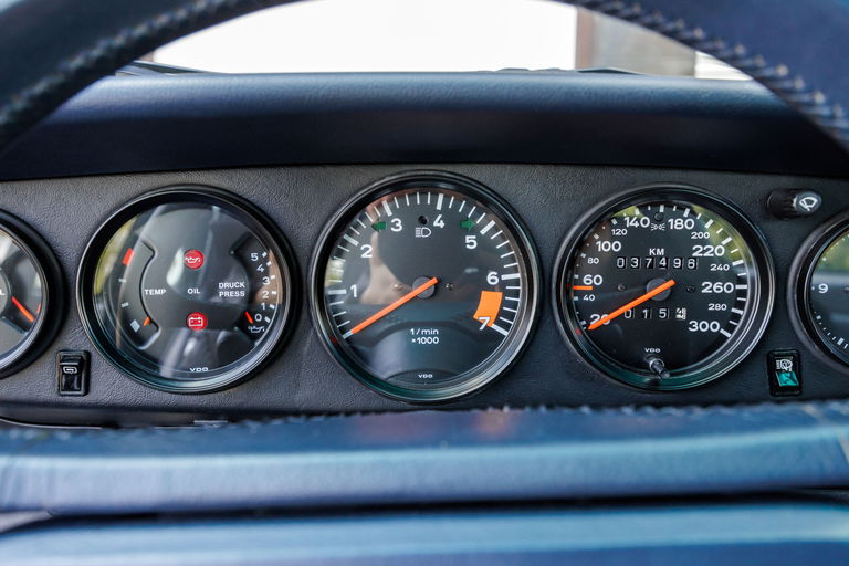 Porsche 911 Carrera 3.2