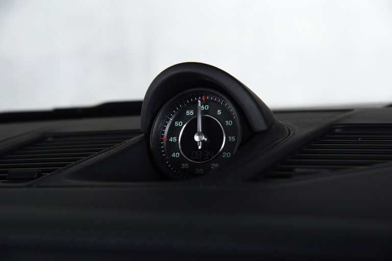 Porsche 992 Sport Classic