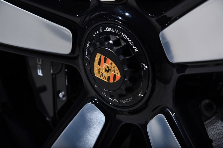 Porsche 992 Sport Classic