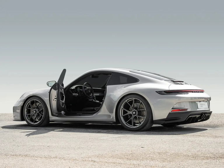 Porsche 992 GT3 Touring