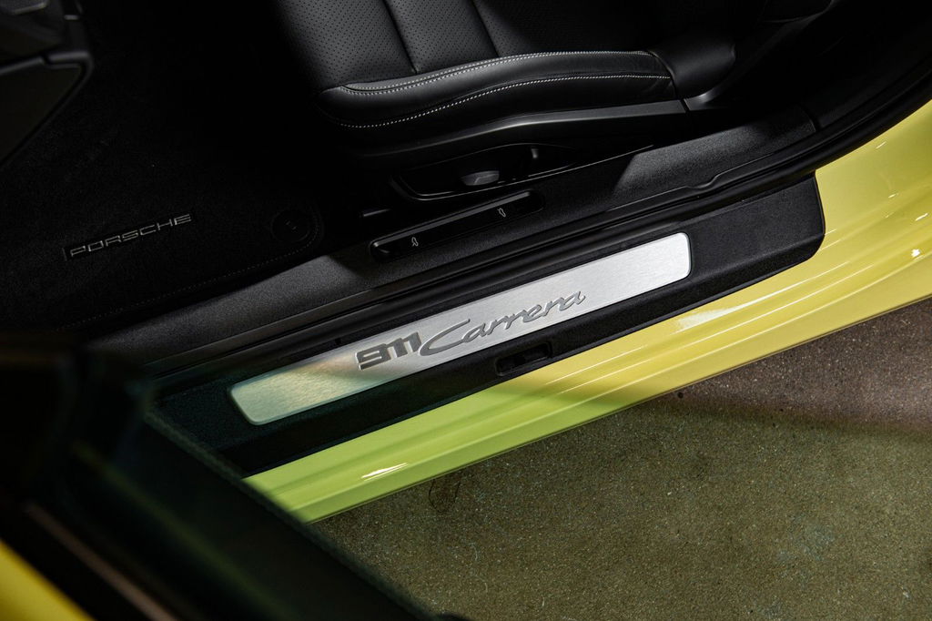 Porsche 992.2 Carrera